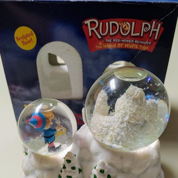 Enesco Rudolph the Red-Nosed Reindeer Double Snow globe and Music box - Picture 2 of 3